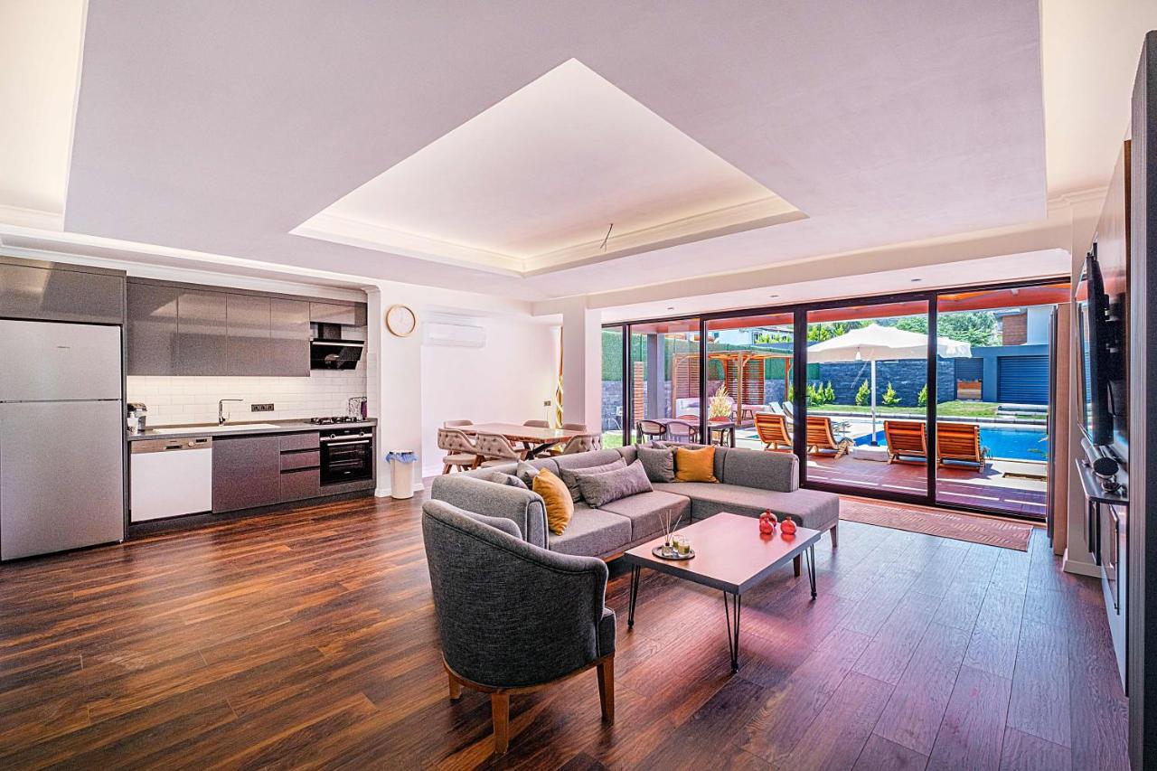 Vilă Luxurylifevillas 5-6 *